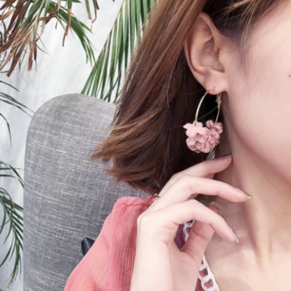 Wine Flower Petal Hoop Earrings - Picture 4 of 4